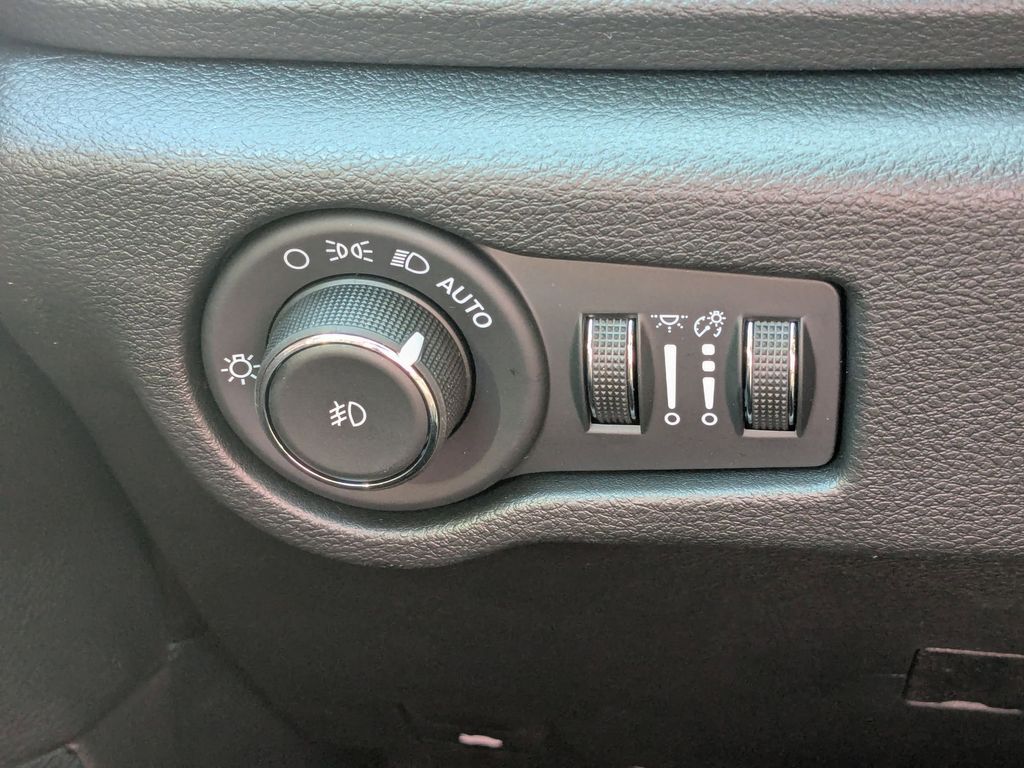 2026 Chrysler Pacifica Select Gresham OR