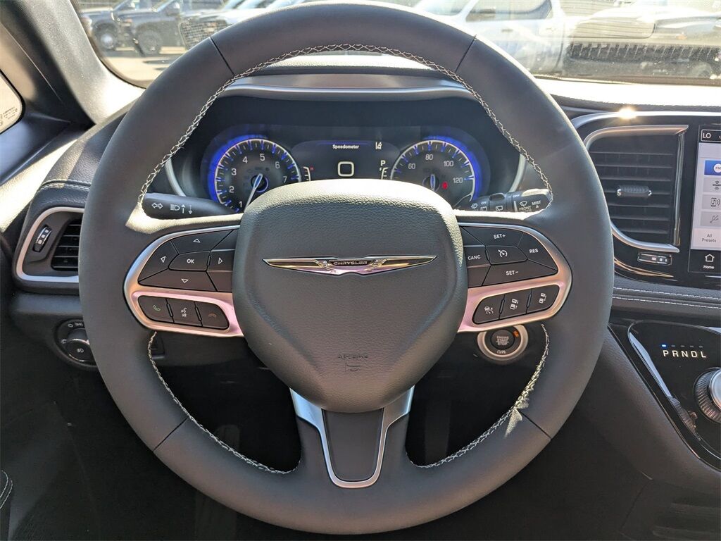 2026 Chrysler Pacifica Select Gresham OR