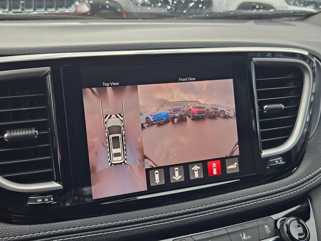 2026 Chrysler Pacifica Select Gresham OR