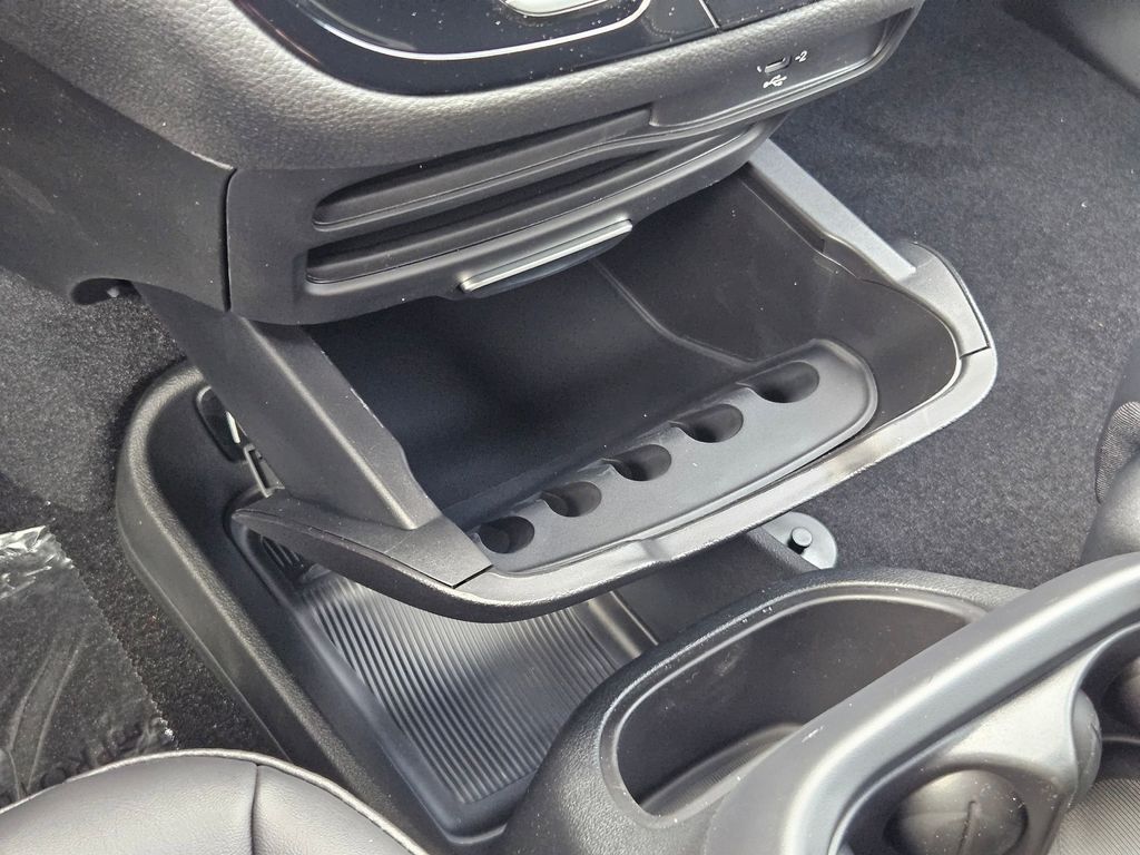 2026 Chrysler Pacifica Select Gresham OR