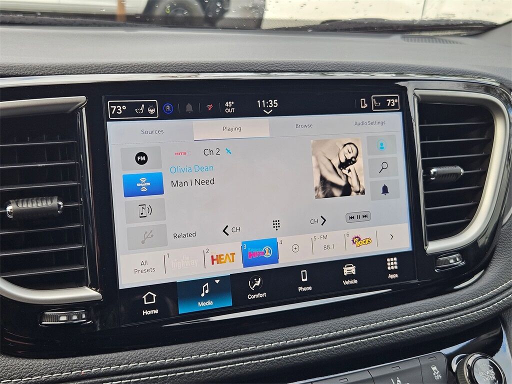 2026 Chrysler Pacifica Select Gresham OR