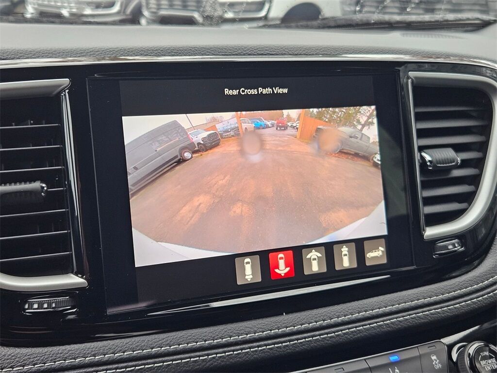 2026 Chrysler Pacifica Select Gresham OR