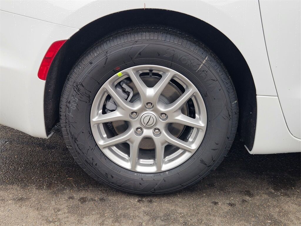 2026 Chrysler Pacifica Select Gresham OR