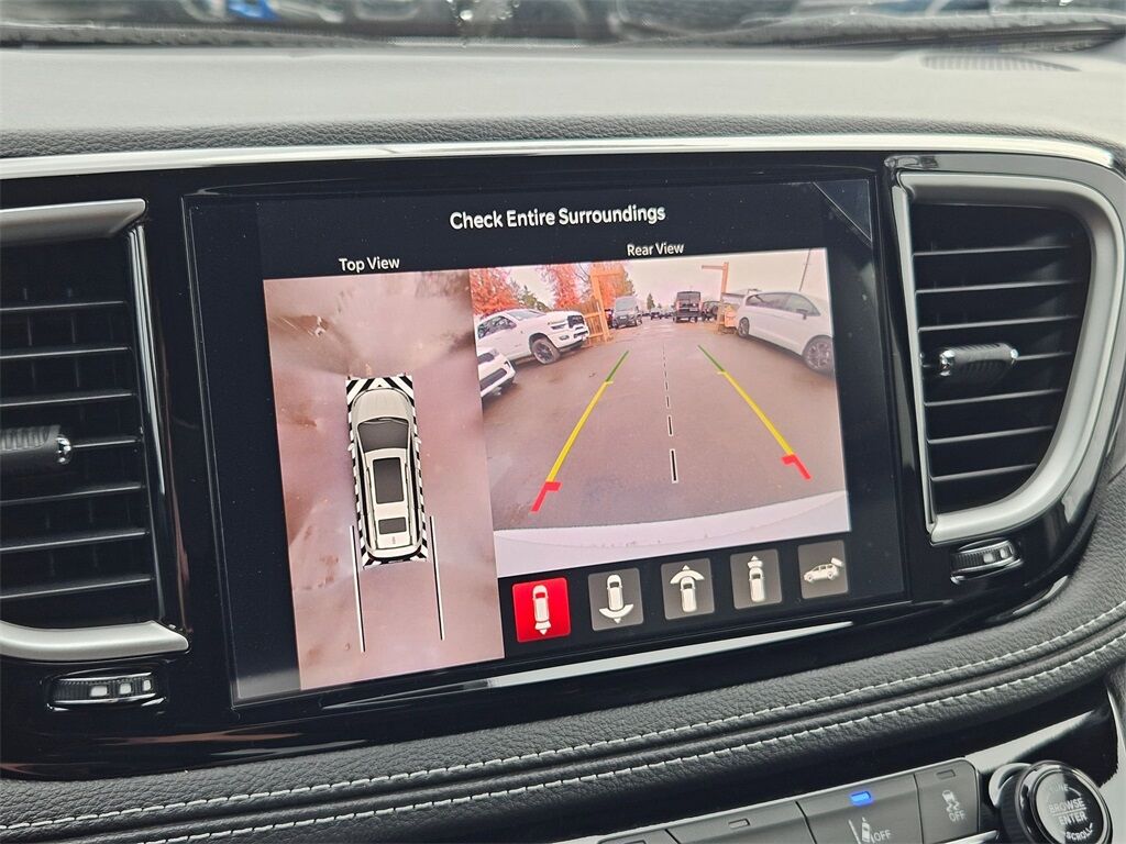 2026 Chrysler Pacifica Select Gresham OR