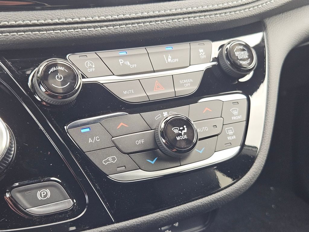 2026 Chrysler Pacifica Select Gresham OR