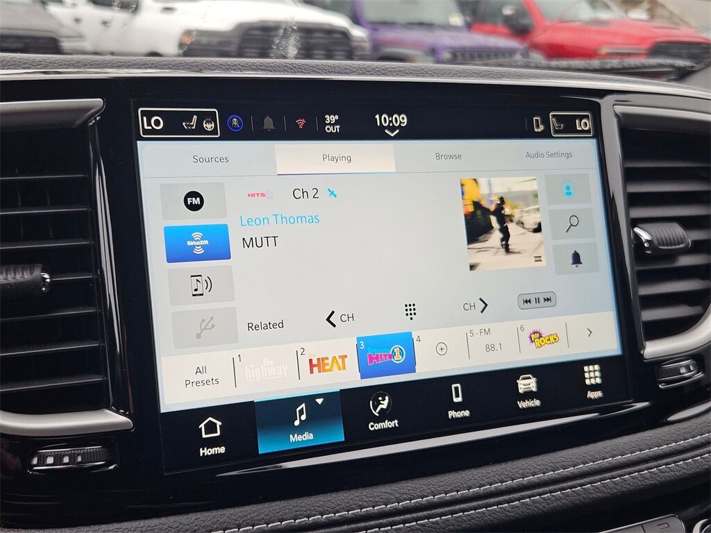 2026 Chrysler Pacifica Select Gresham OR