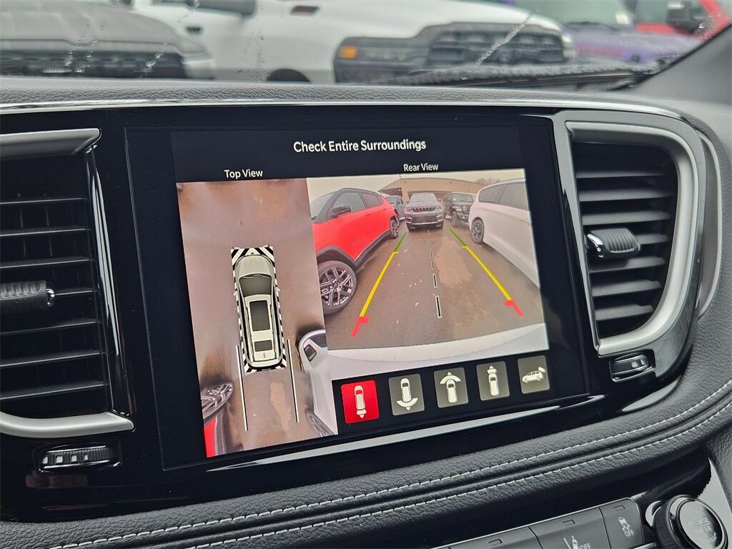 2026 Chrysler Pacifica Select Gresham OR