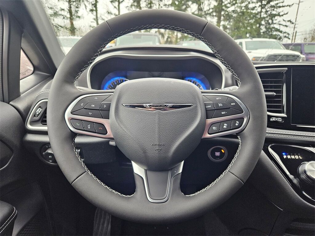 2026 Chrysler Pacifica Select Gresham OR