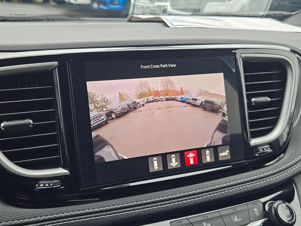 2026 Chrysler Pacifica Select Gresham OR