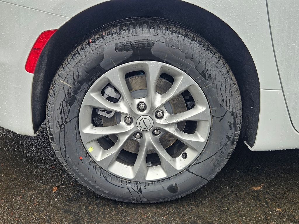 2026 Chrysler Pacifica Select Gresham OR