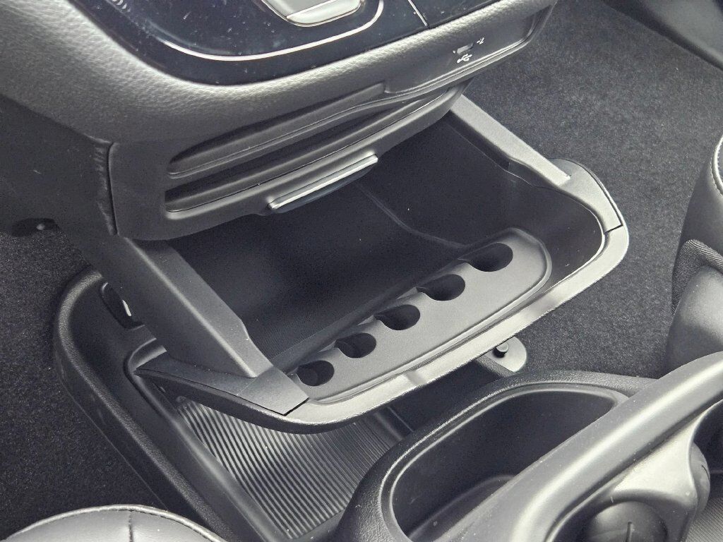 2026 Chrysler Pacifica Select Gresham OR