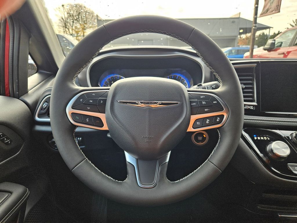 2026 Chrysler Pacifica Select Gresham OR