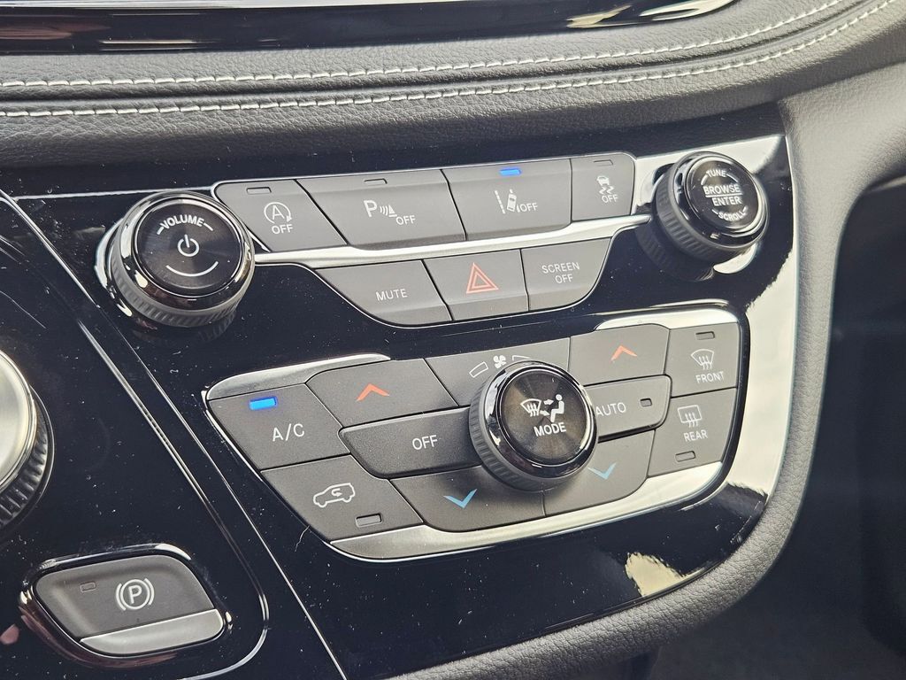 2026 Chrysler Pacifica Select Gresham OR