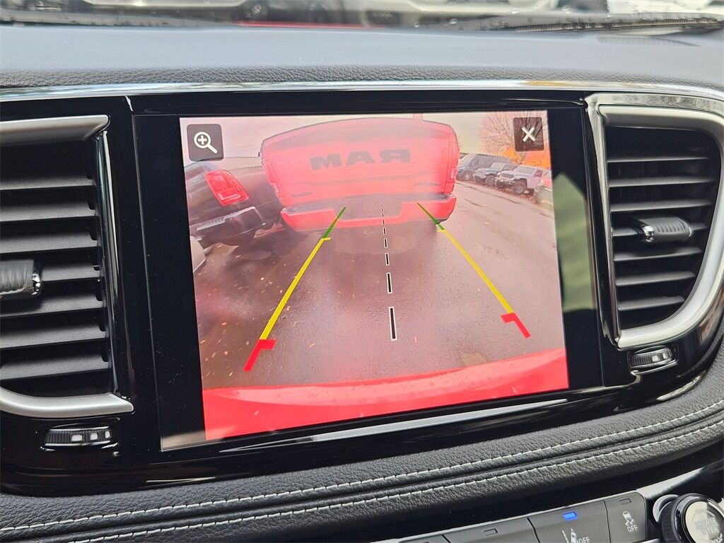 2026 Chrysler Pacifica Select Gresham OR