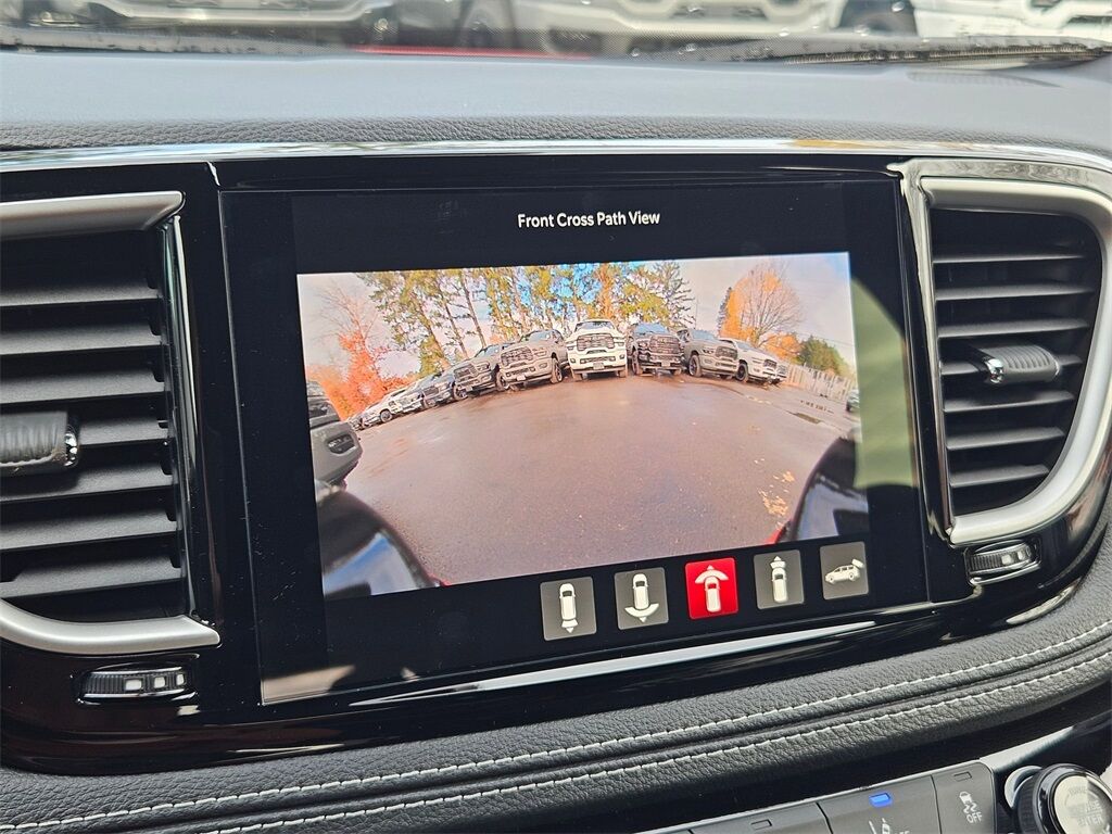 2026 Chrysler Pacifica Select Gresham OR