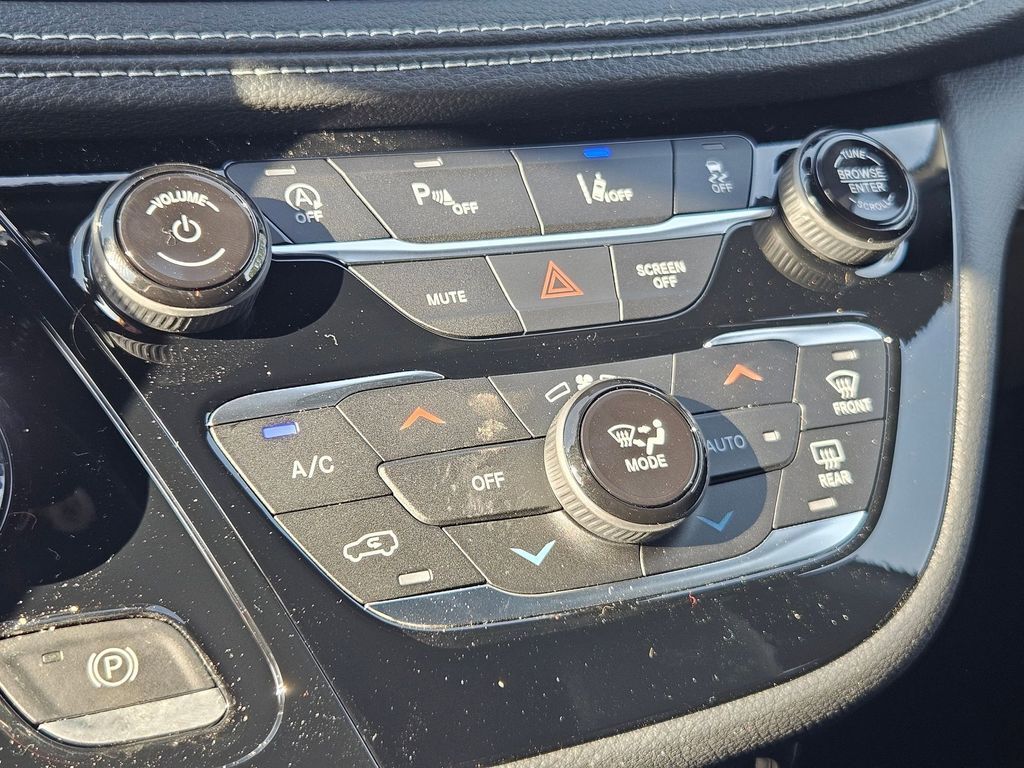 2026 Chrysler Pacifica Select Gresham OR