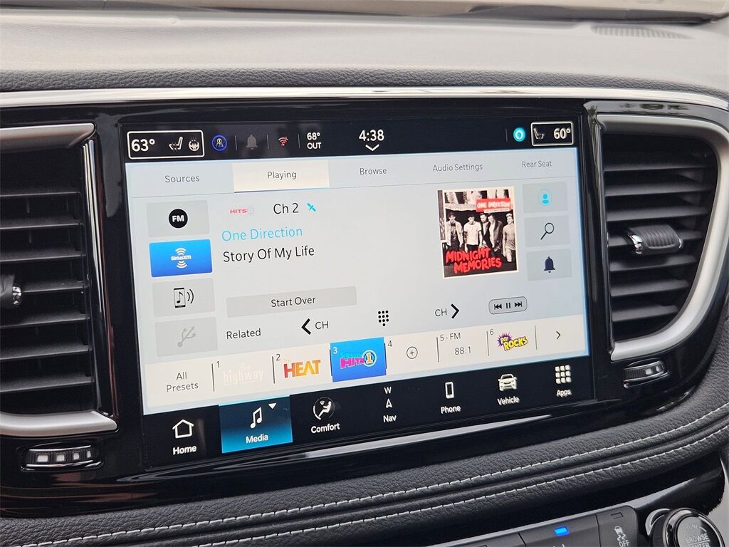 2026 Chrysler Pacifica Select Gresham OR