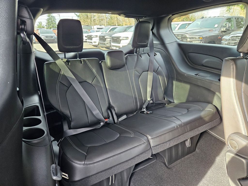 2026 Chrysler Pacifica Select Gresham OR