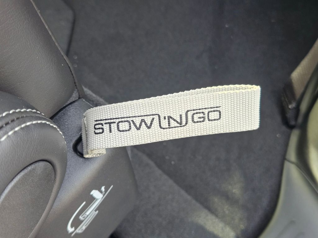 2026 Chrysler Pacifica Select Gresham OR