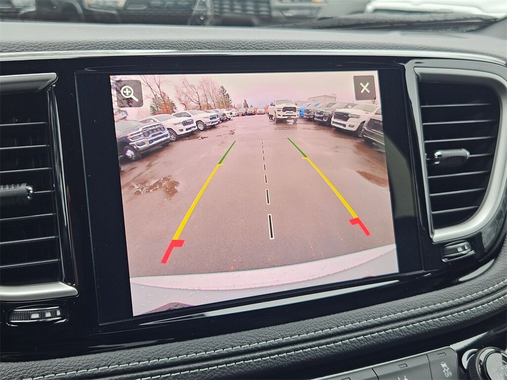 2026 Chrysler Pacifica Select Gresham OR