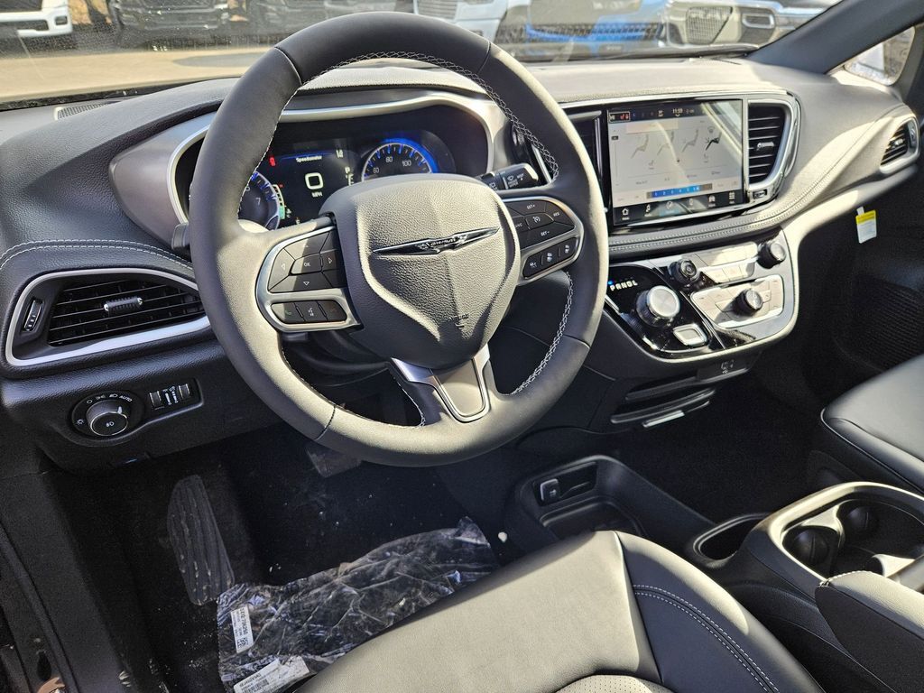 2026 Chrysler Pacifica Select Gresham OR