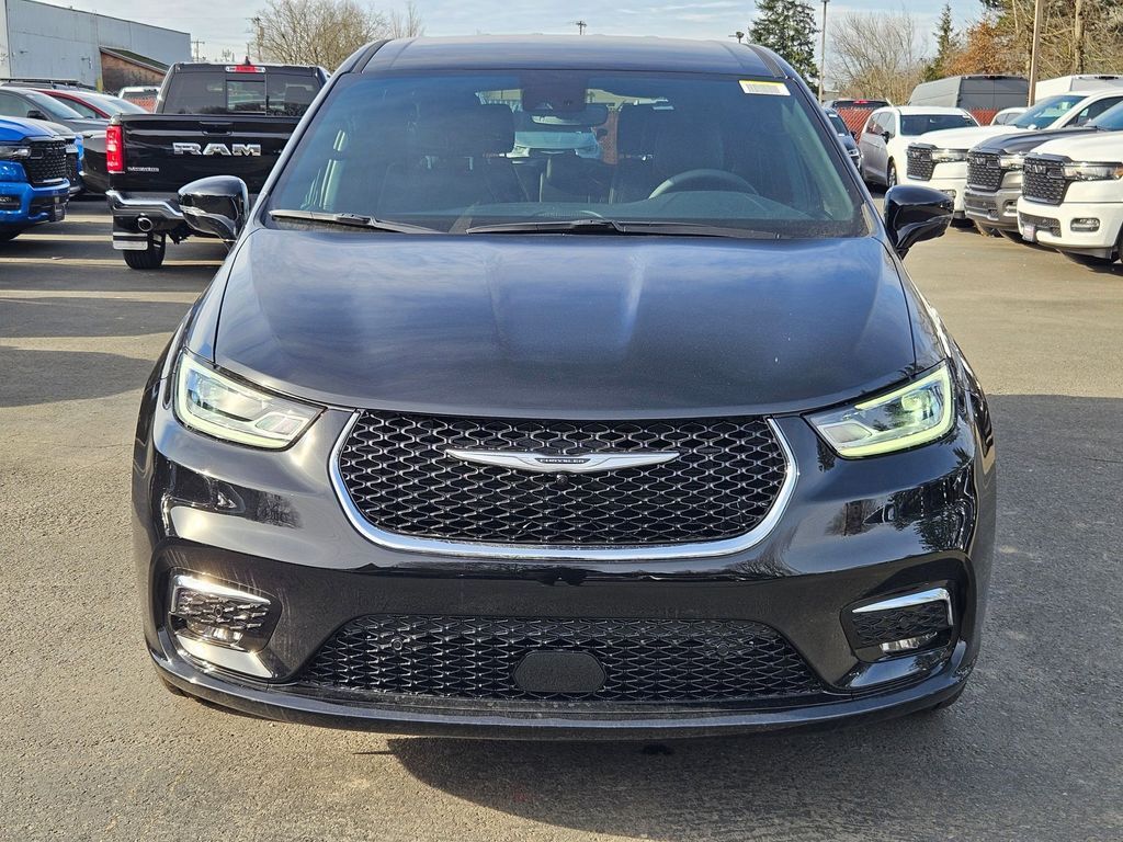 2026 Chrysler Pacifica Select Gresham OR