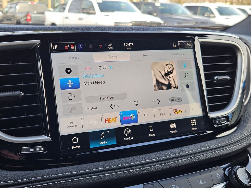 2026 Chrysler Pacifica Select Gresham OR