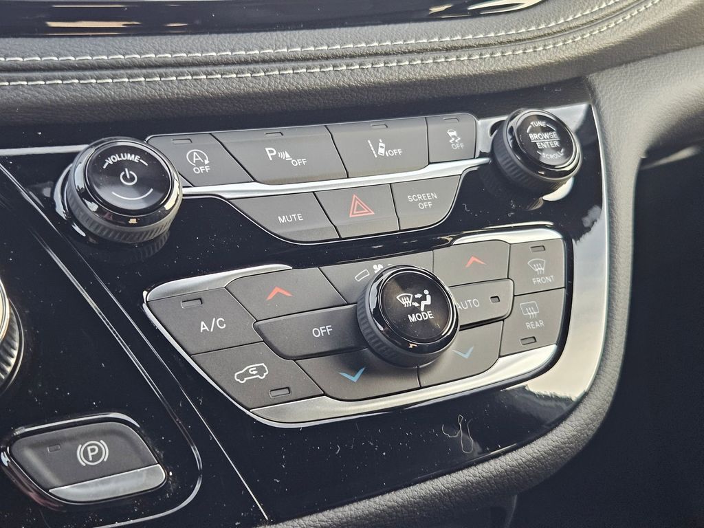 2026 Chrysler Pacifica Select Gresham OR