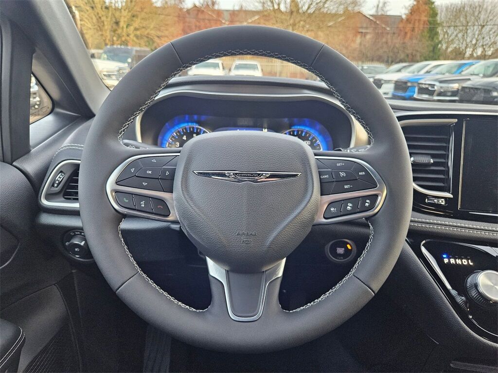 2026 Chrysler Pacifica Select Gresham OR