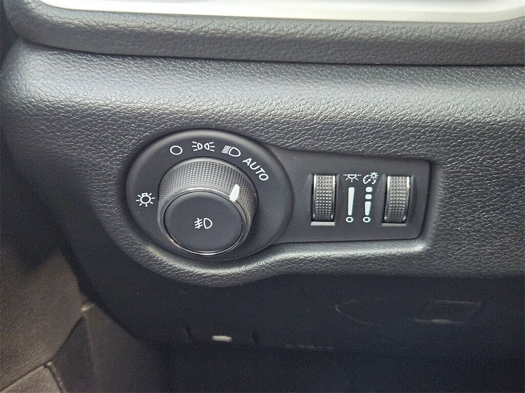 2026 Chrysler Pacifica Select Gresham OR