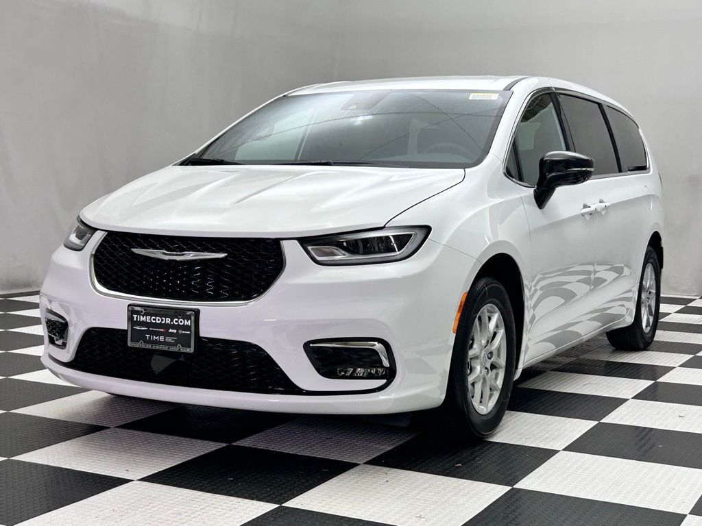 2026 Chrysler Pacifica Select Portland OR