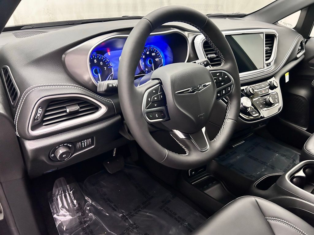 2026 Chrysler Pacifica Select Portland OR