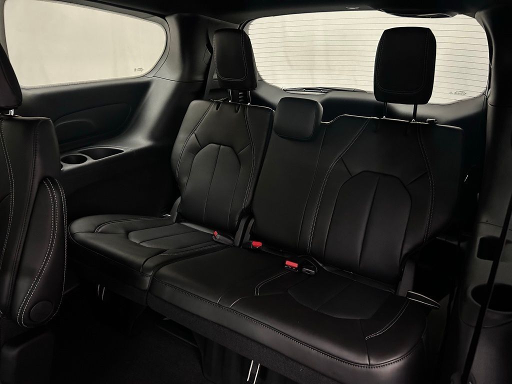 2026 Chrysler Pacifica Select Portland OR