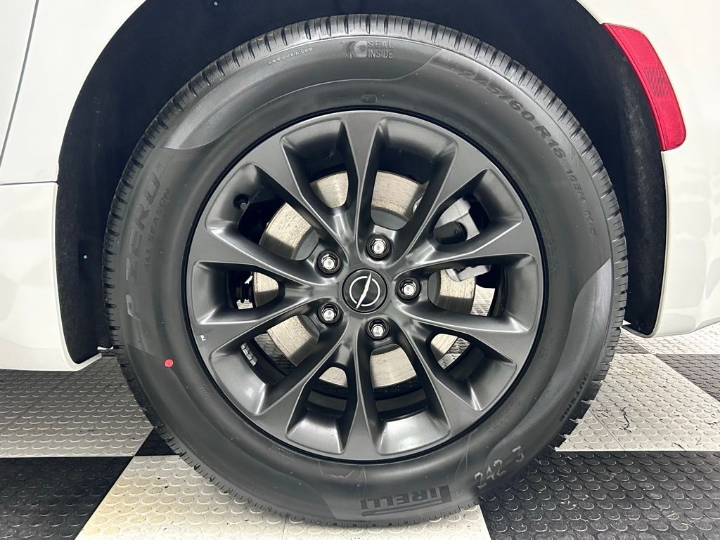 2026 Chrysler Pacifica Select Portland OR