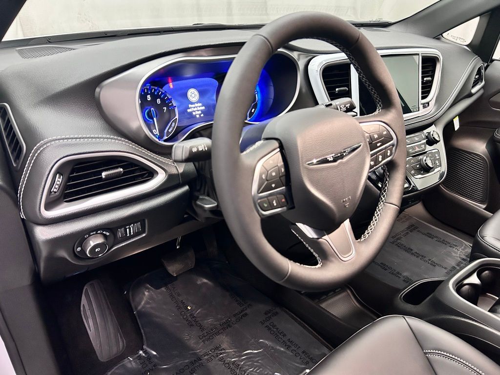 2026 Chrysler Pacifica Select Portland OR