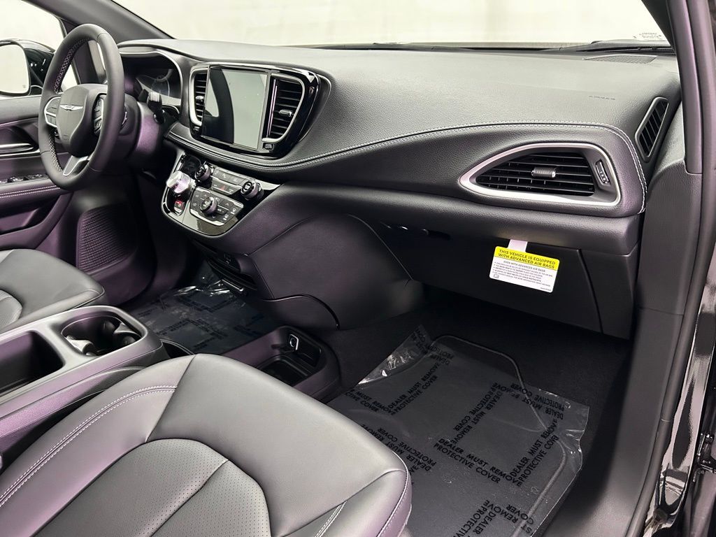 2026 Chrysler Pacifica Select Portland OR