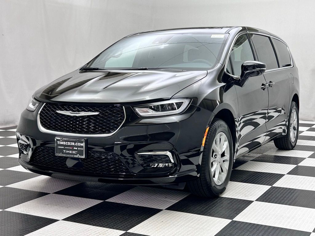 2026 Chrysler Pacifica Select Portland OR