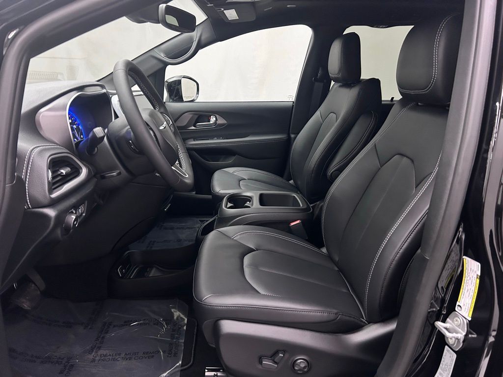 2026 Chrysler Pacifica Select Portland OR