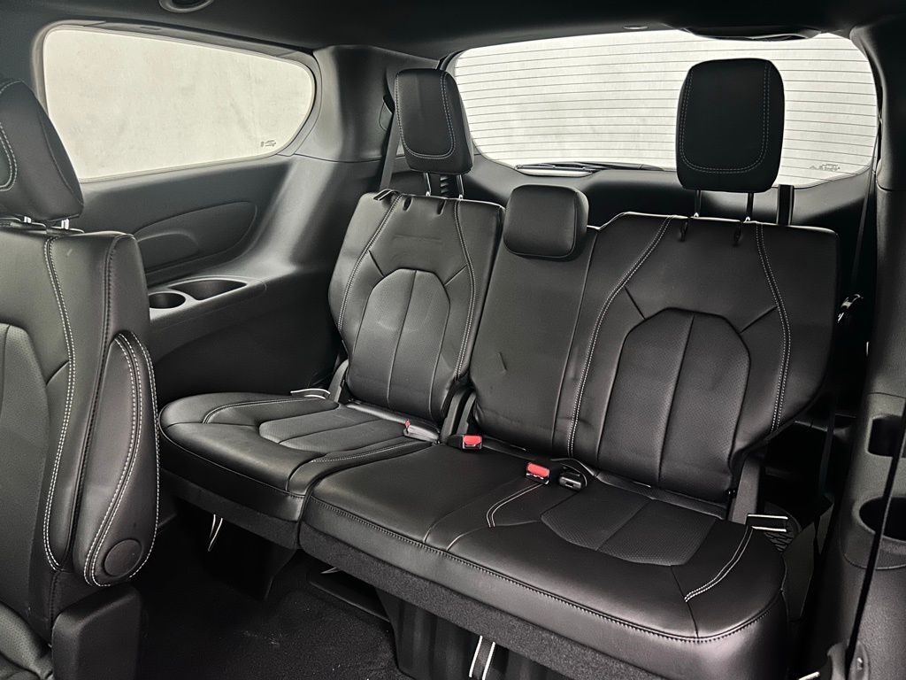 2026 Chrysler Pacifica Select Portland OR