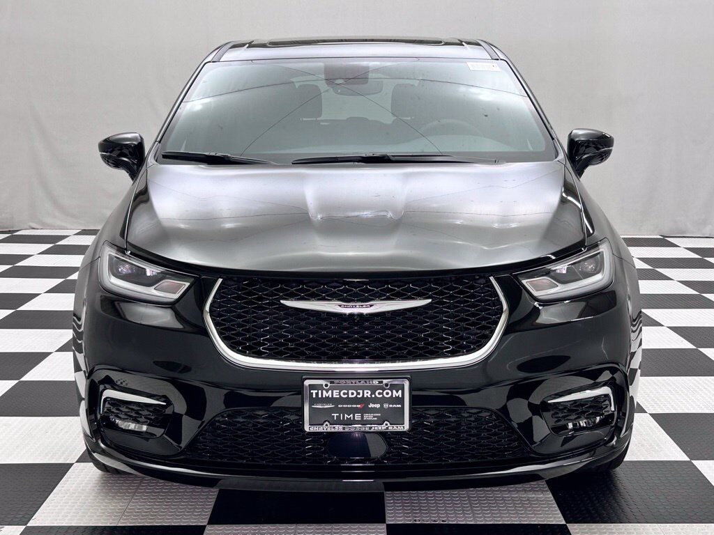 2026 Chrysler Pacifica Select Portland OR