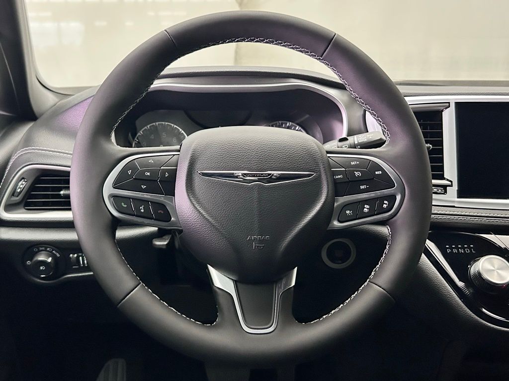 2026 Chrysler Pacifica Select Portland OR