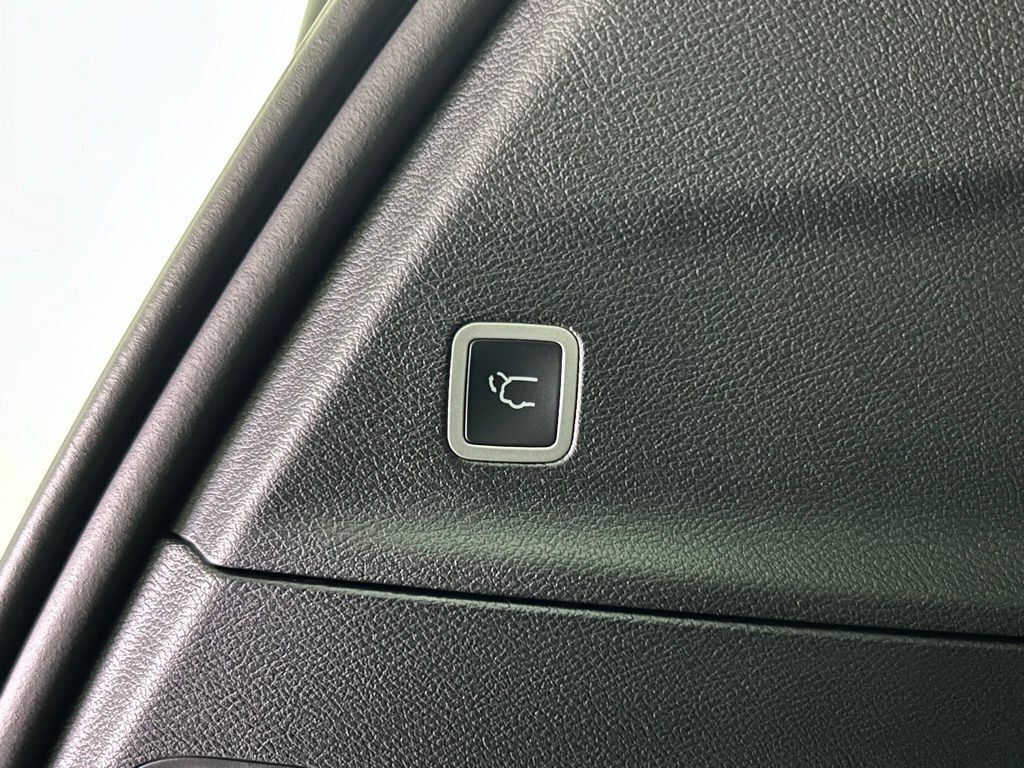 2026 Chrysler Pacifica Select Portland OR