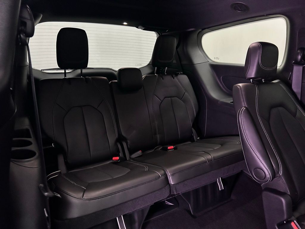 2026 Chrysler Pacifica Select Portland OR