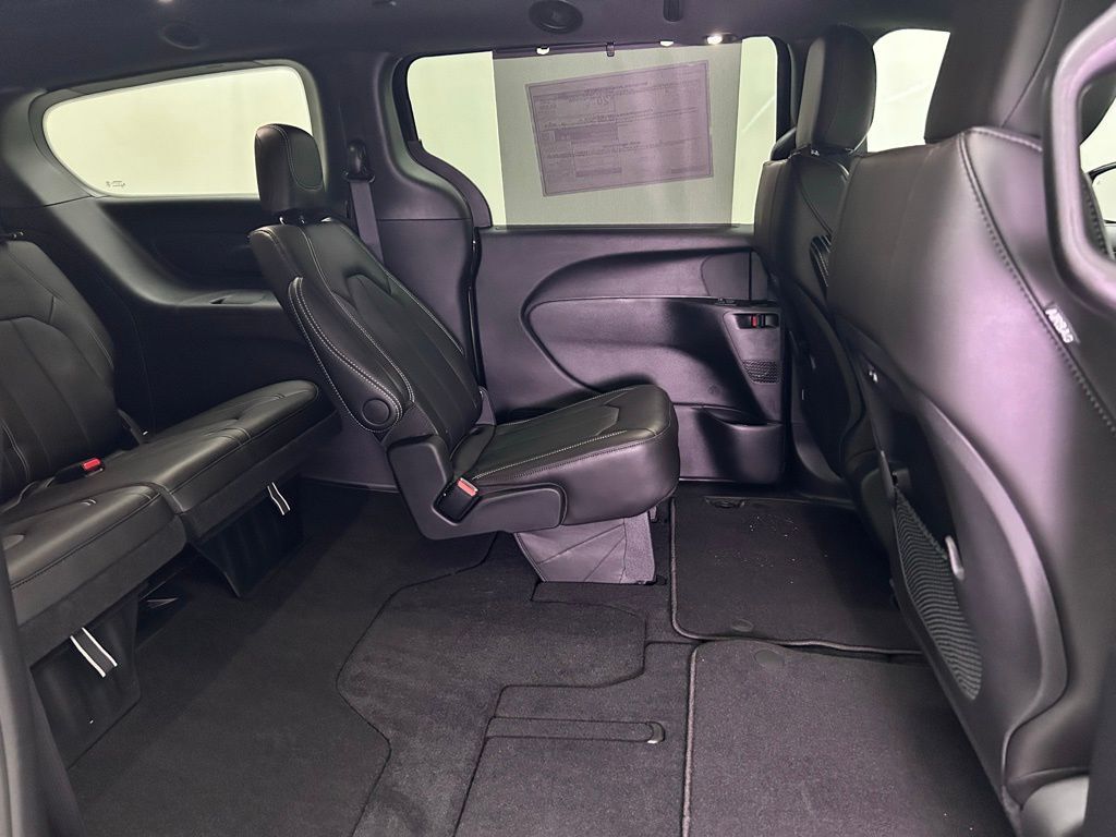 2026 Chrysler Pacifica Select Portland OR