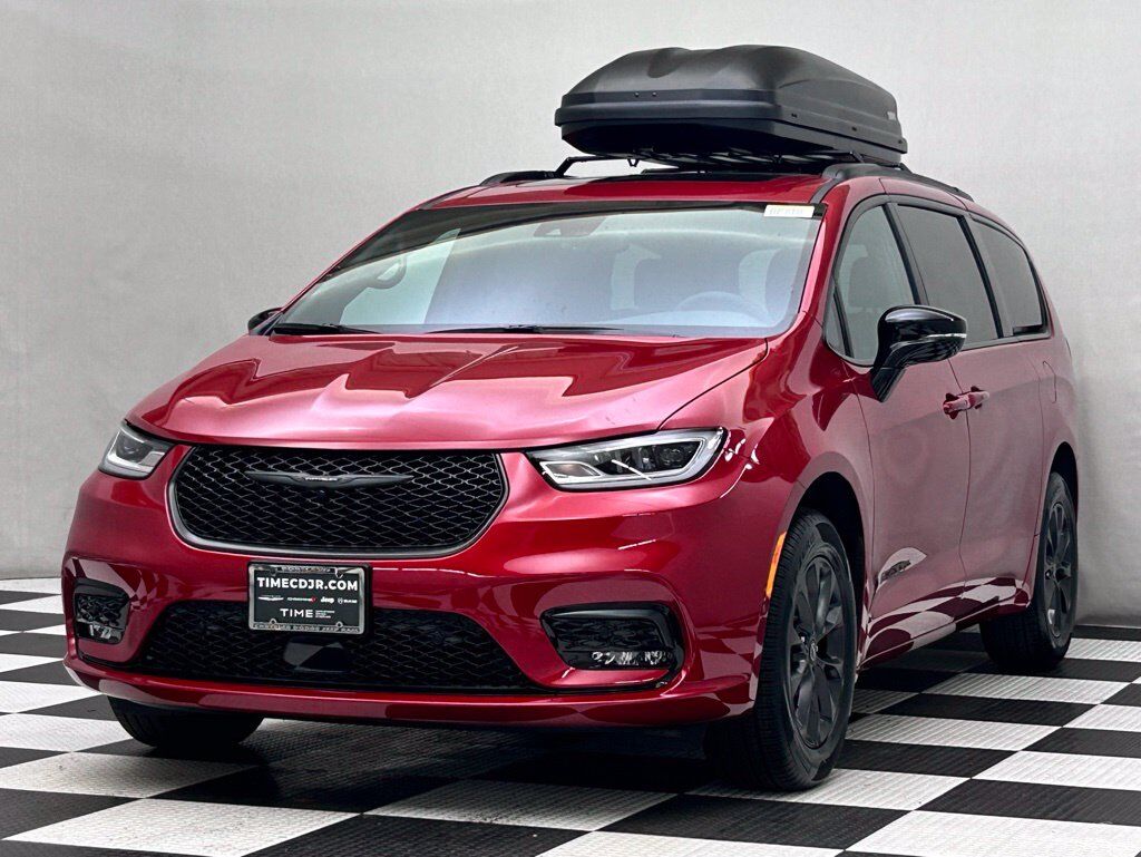 2026 Chrysler Pacifica Select Portland OR