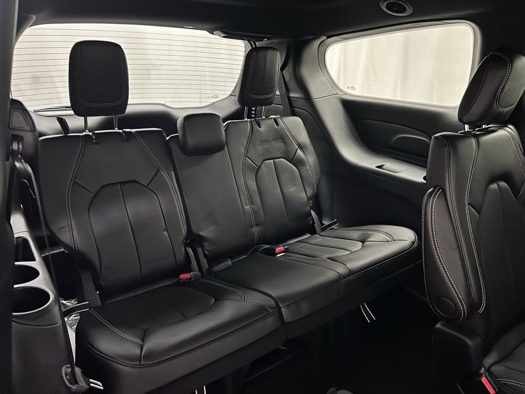 2026 Chrysler Pacifica Select Portland OR