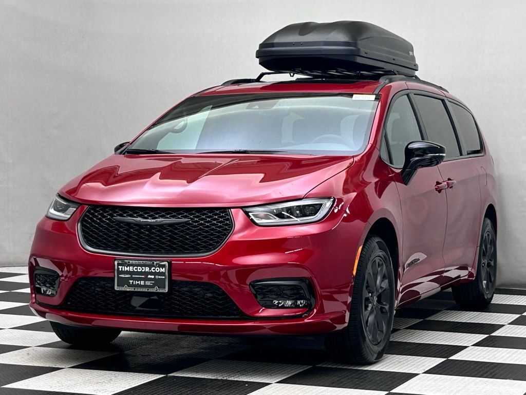 2026 Chrysler Pacifica Select Portland OR