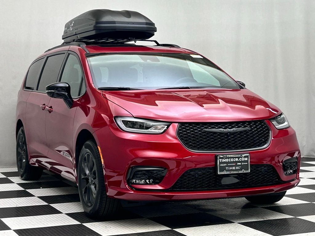 2026 Chrysler Pacifica Select Portland OR