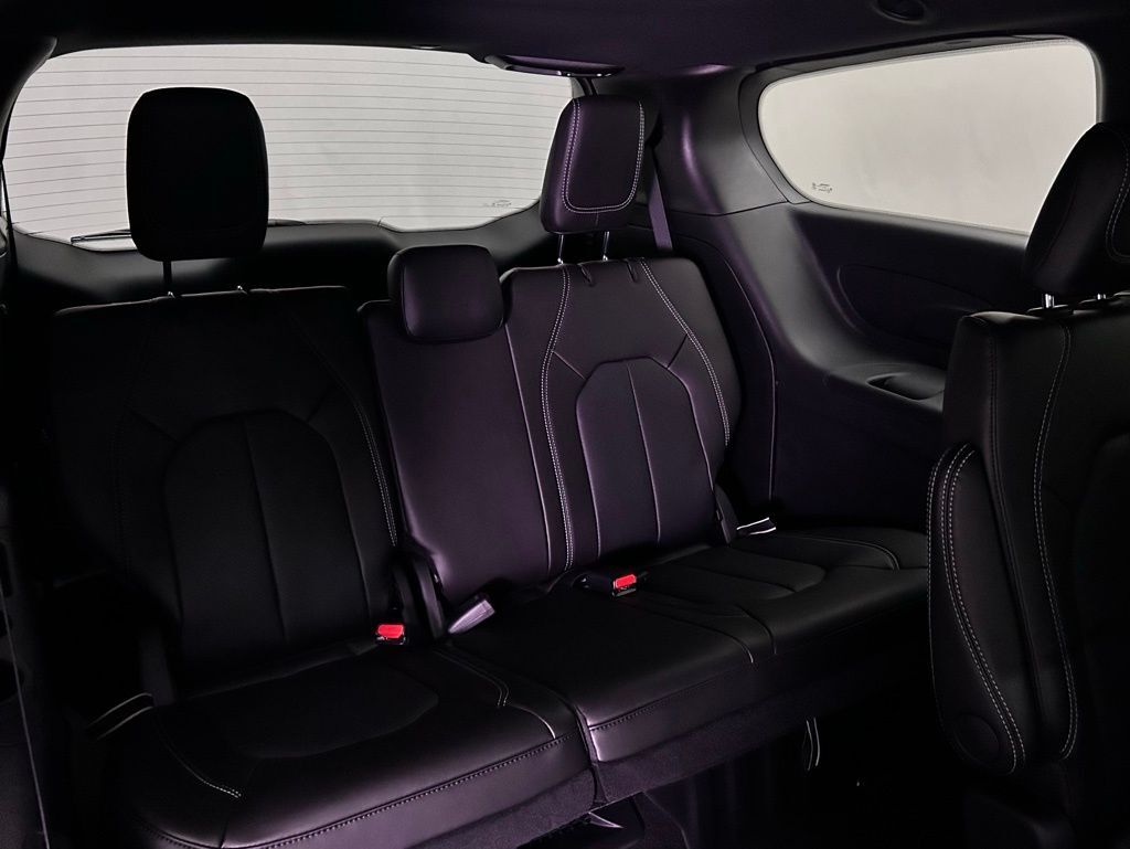 2026 Chrysler Pacifica Select Portland OR