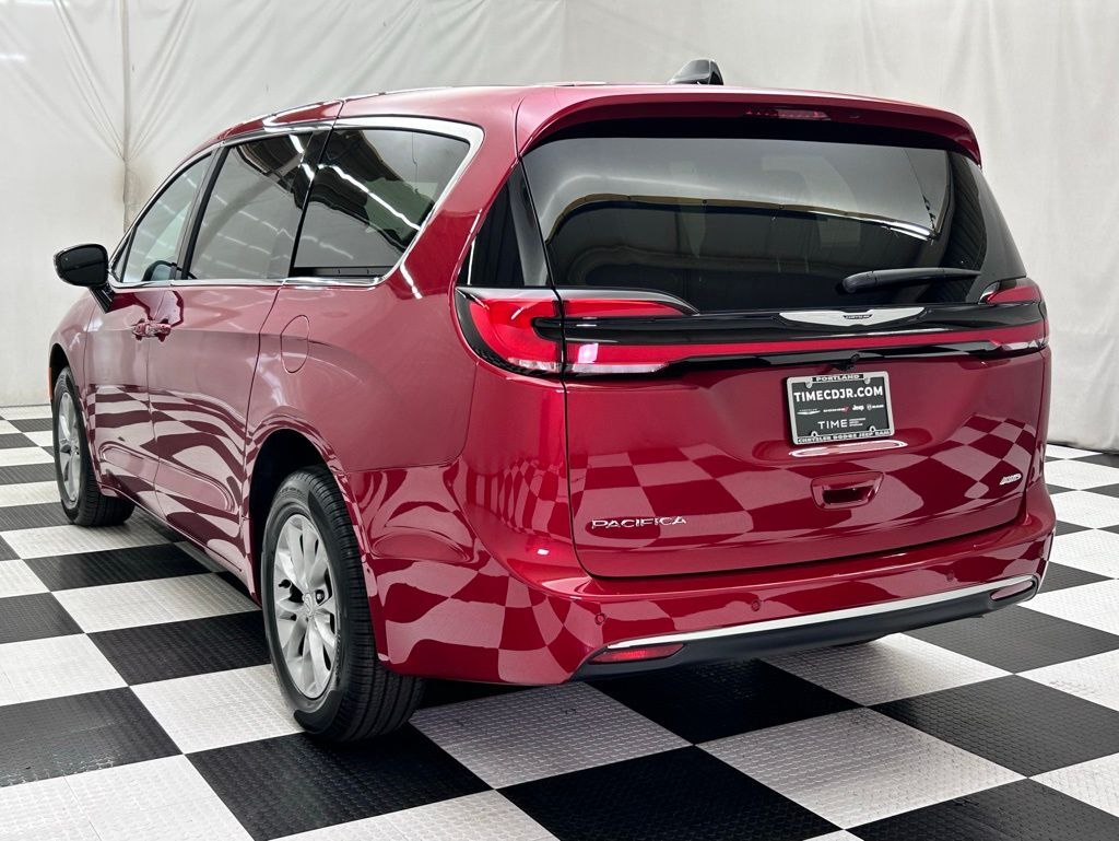 2026 Chrysler Pacifica Select Portland OR